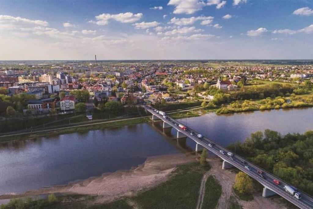 Luksusowy Loft, Z Bezplatnym Parkingiem W Centrum. Вышкув Экстерьер фото